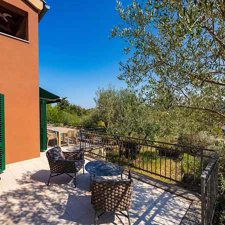 Villa Artorius *